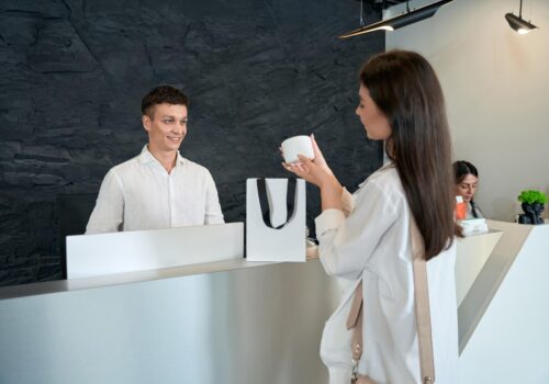 Dos and Don’ts: Worauf Unternehmen bei Kundengeschenken achten sollten